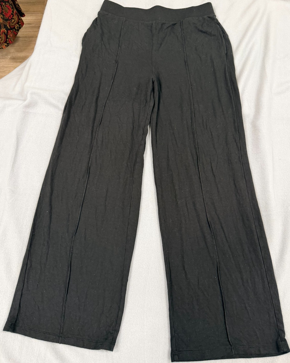 Time and Tru Lounge Pants Womens Medium 8-10 Black Soft Knit Wide Leg Seam Front